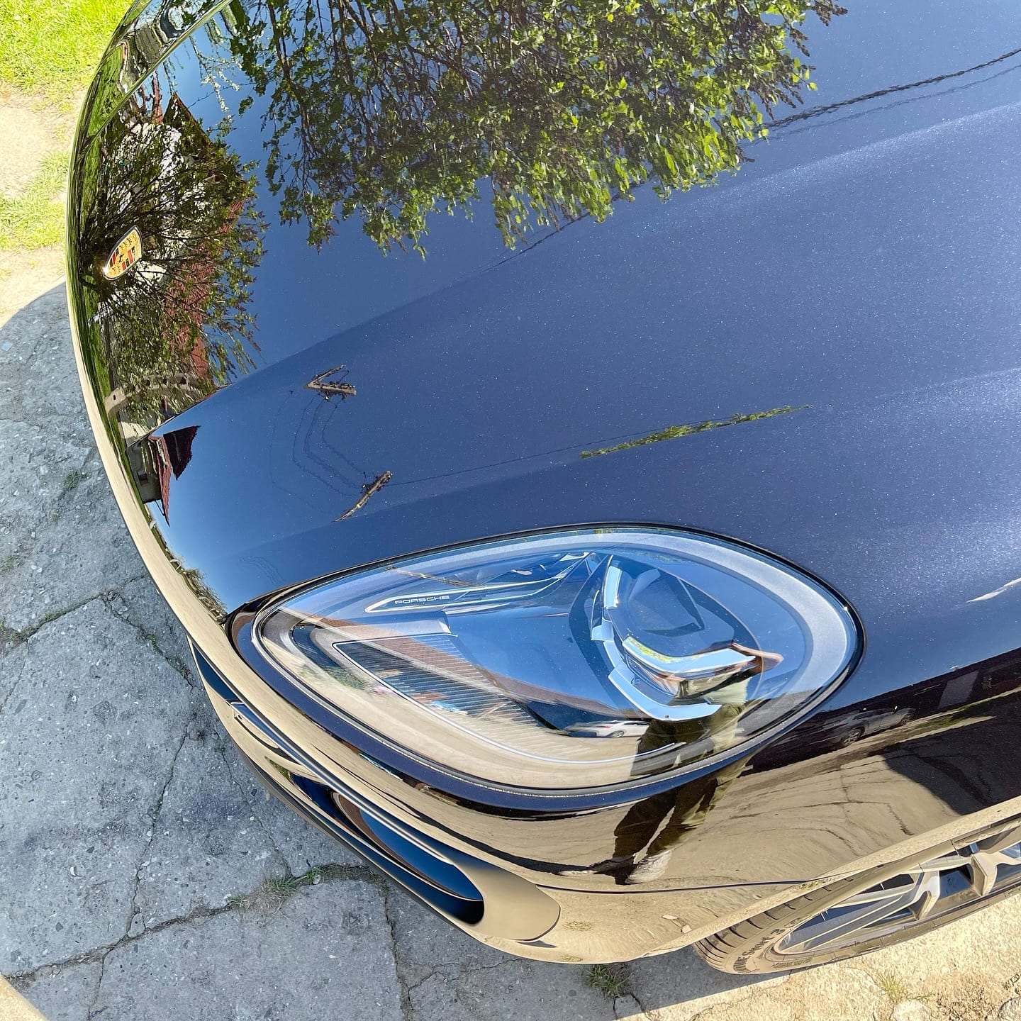 Reflektor Porsche Macan S zabezpieczony powłoką